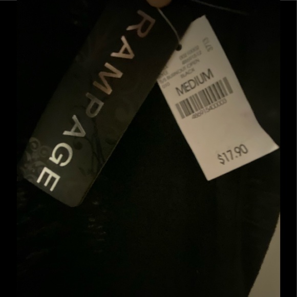 Rampage Top women's M medium wet seal Black burnout tee Studs Casual Evening - Picture 4 of 8